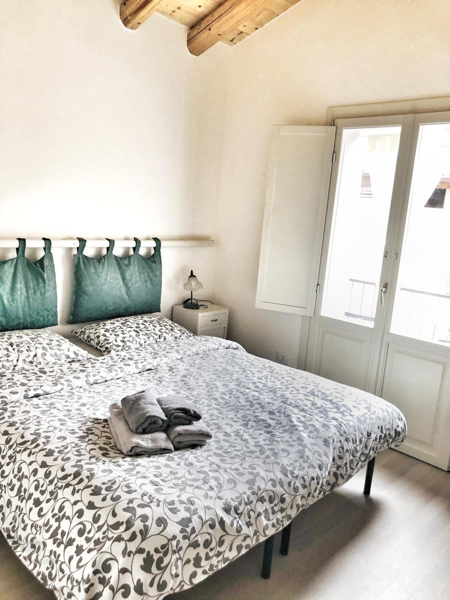モンテ・イーゾラ Casa Barteei Bed & Breakfast エクステリア 写真
